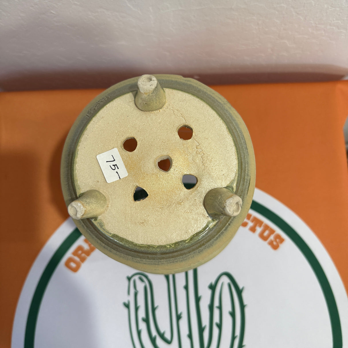 Kenny Smith fine pottery. - 7.5" #1006