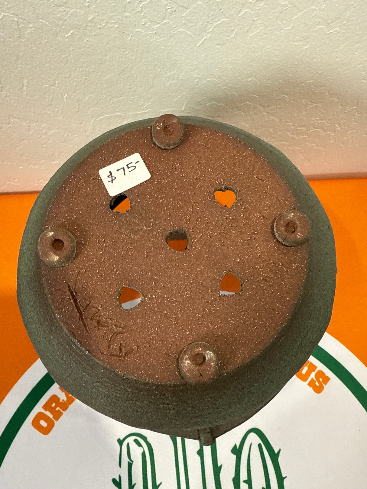 Kenny Smith fine pottery. - #1013