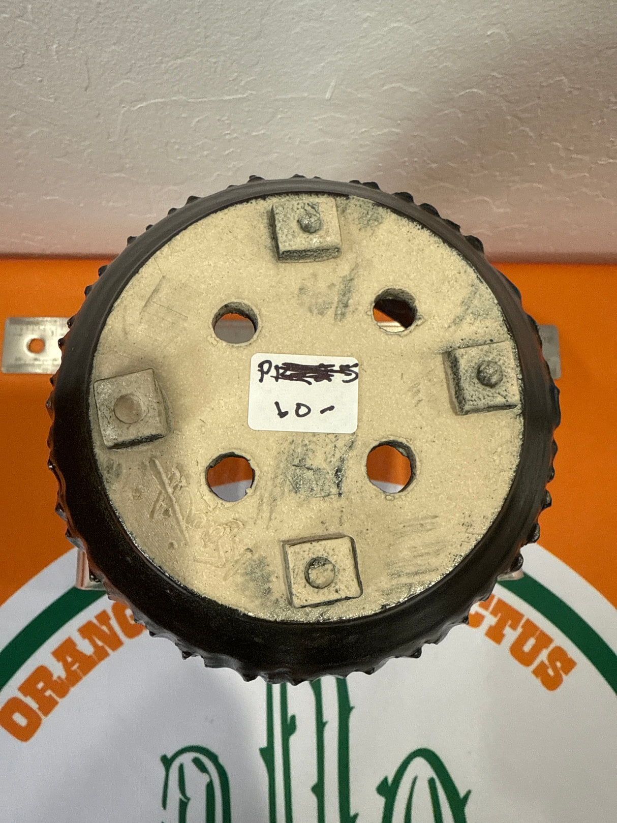 Kenny Smith fine pottery. - #1011