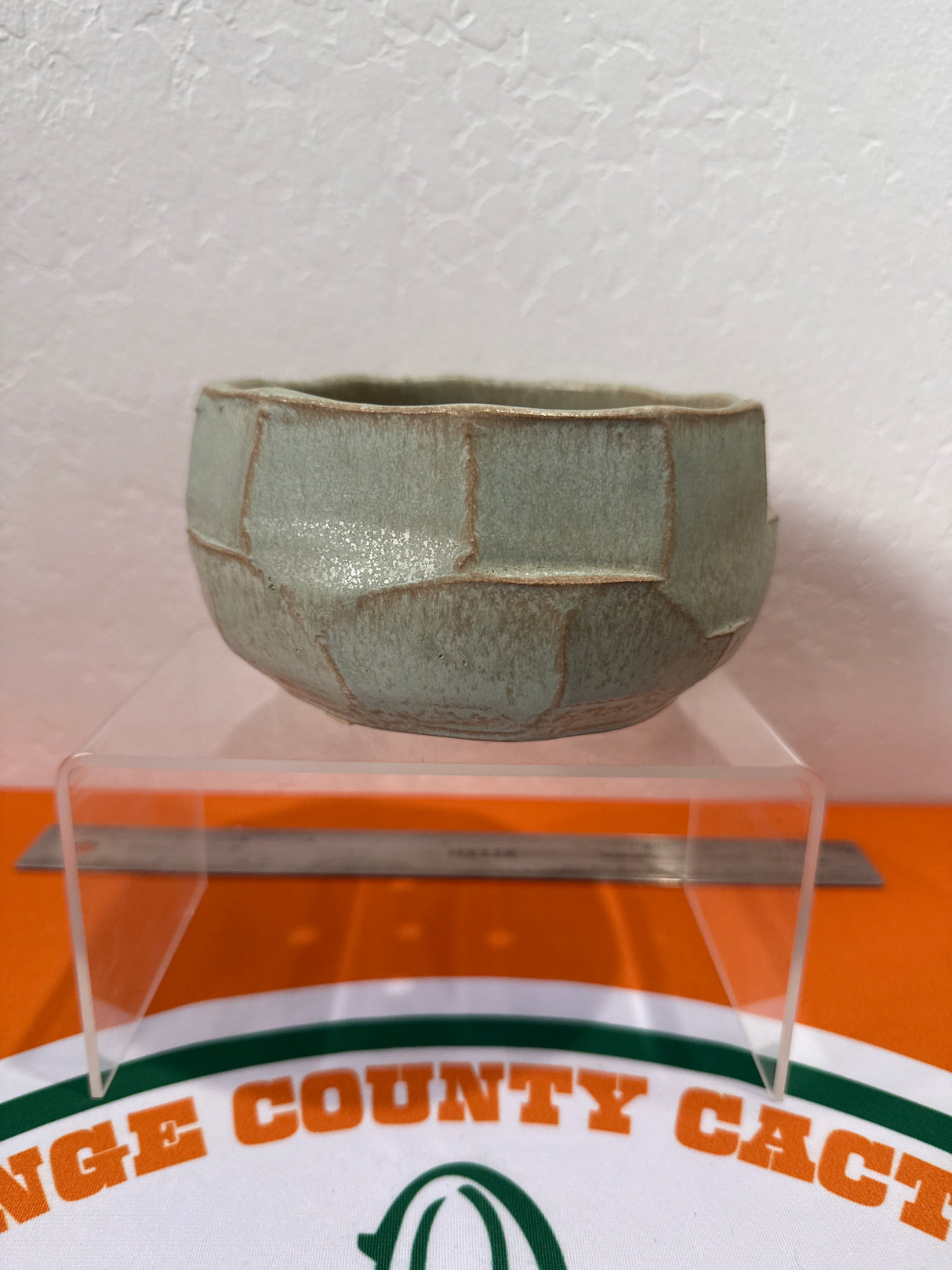 Kenny Smith fine pottery. - #1008