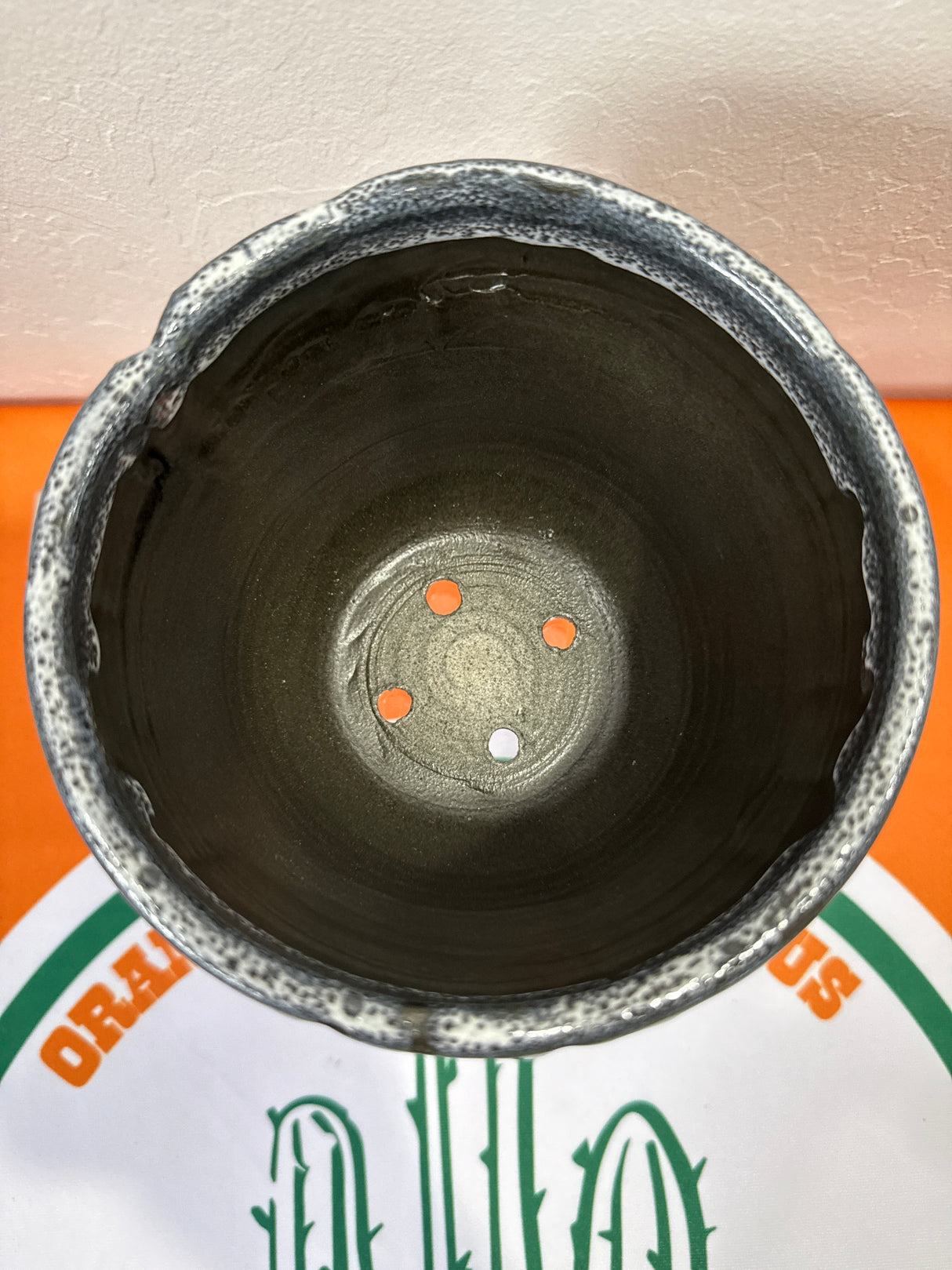 Kenny Smith fine pottery. - #1011