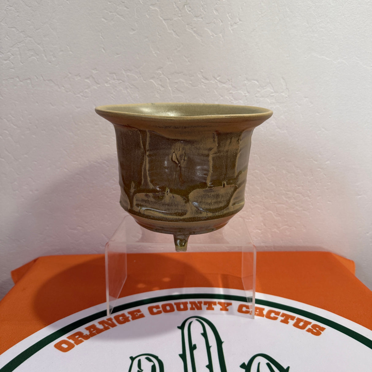 Kenny Smith fine pottery. - 7.5" #1006